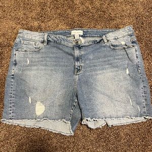 Lane Bryant mid rise girlfriend denim shorts size 22 flex magic waistband
